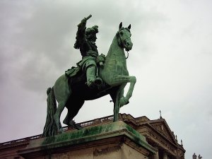 Estatua ecuestre de Luis XIV en Versalles. Foto del autor